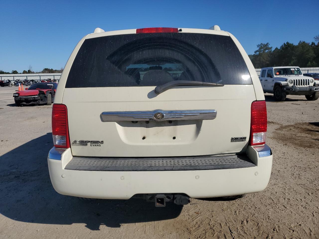 2008 CHRYSLER Aspen