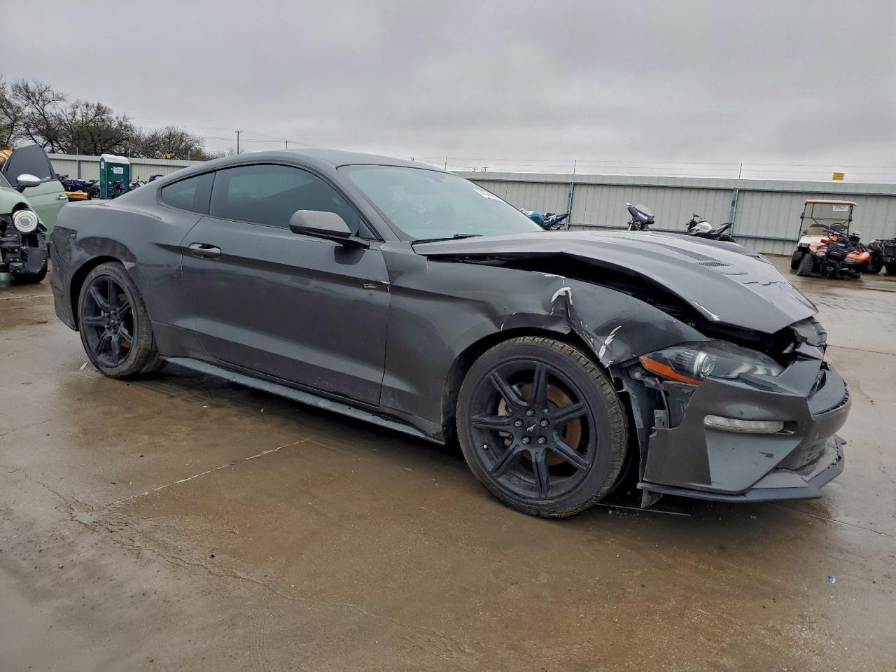 2020 FORD MUSTANG