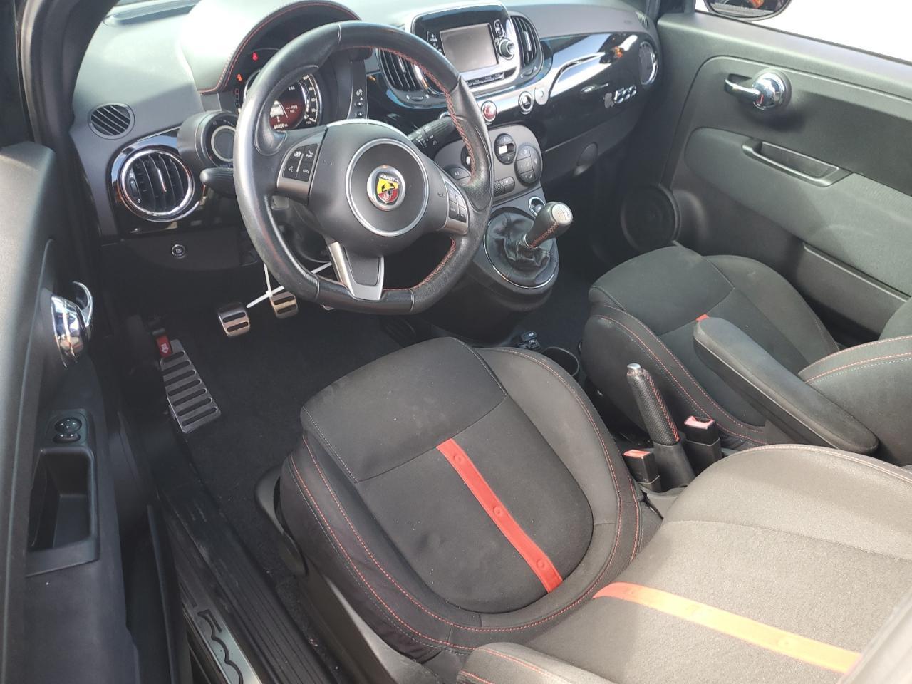2017 FIAT 500