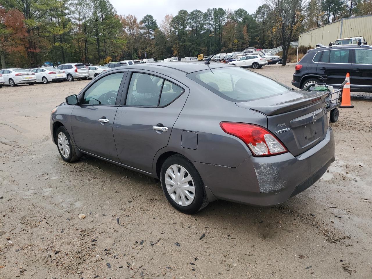 2018 NISSAN VERSA