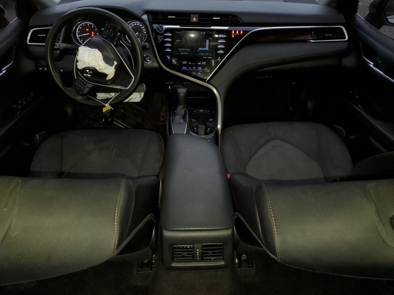 2018 TOYOTA CAMRY