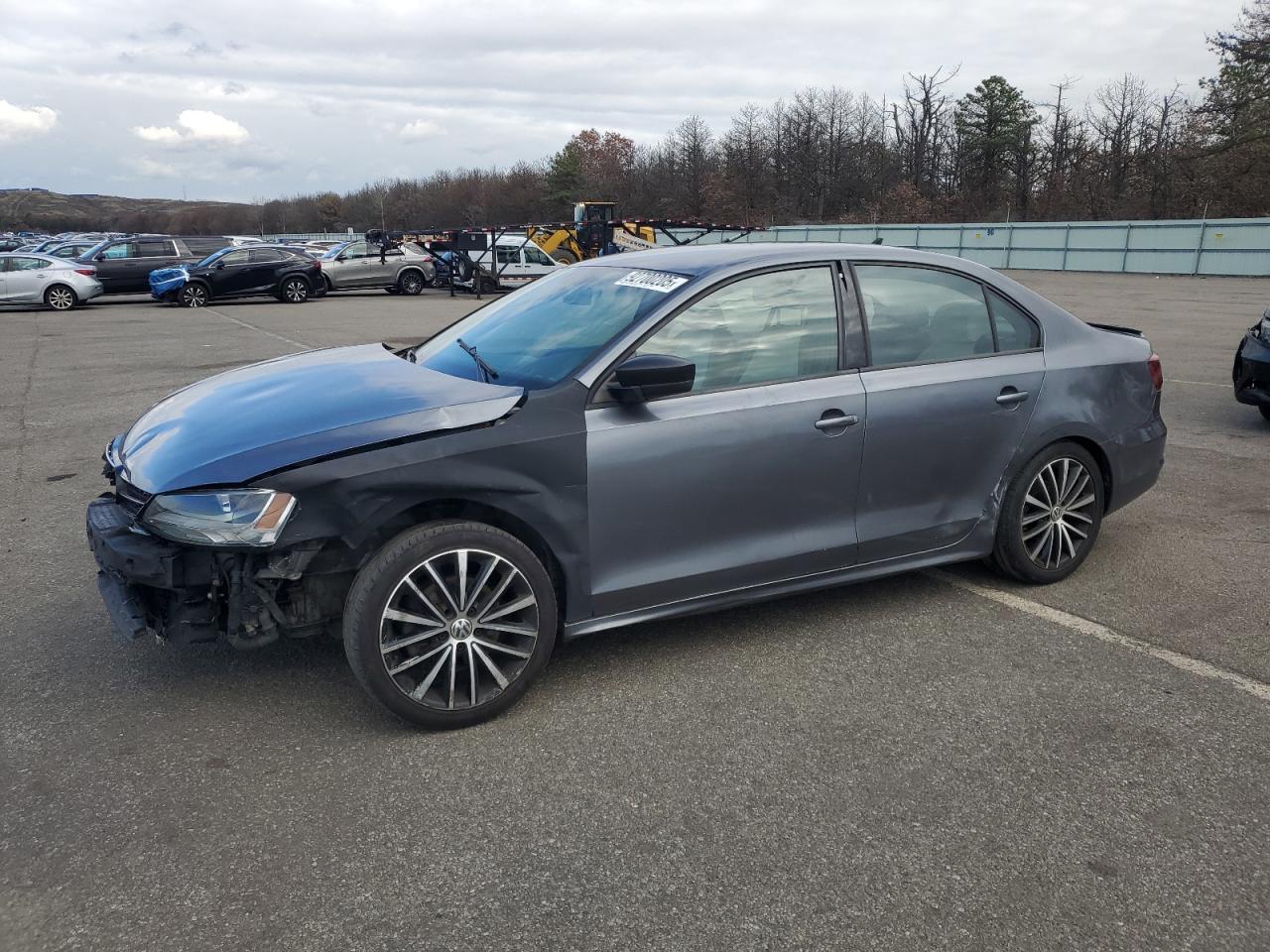 2016 VOLKSWAGEN JETTA