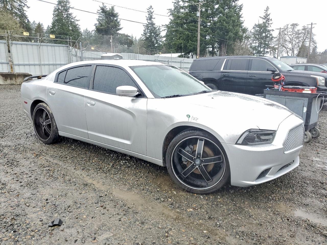 2012 DODGE CHARGER