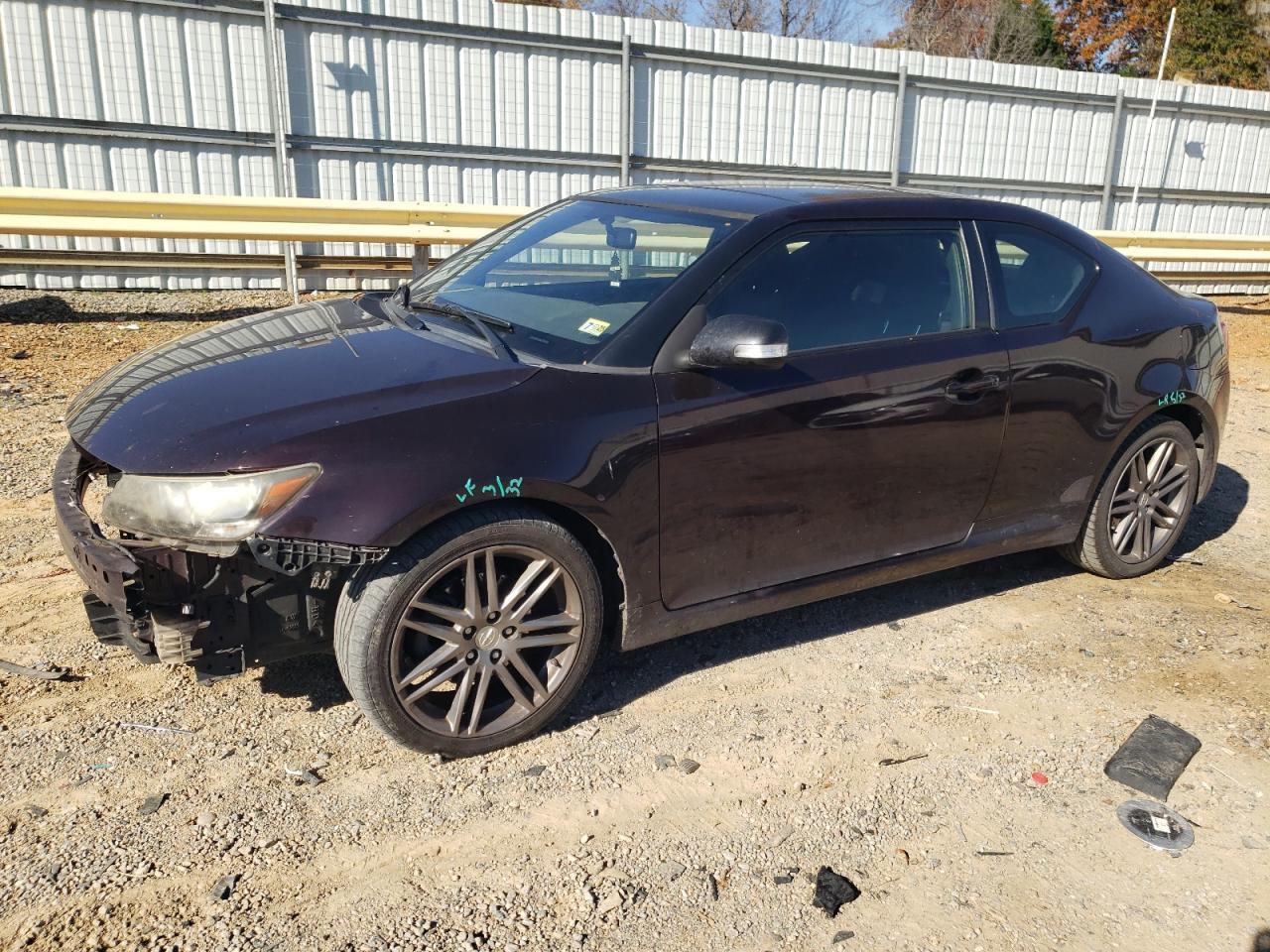 2011 TOYOTA SCION