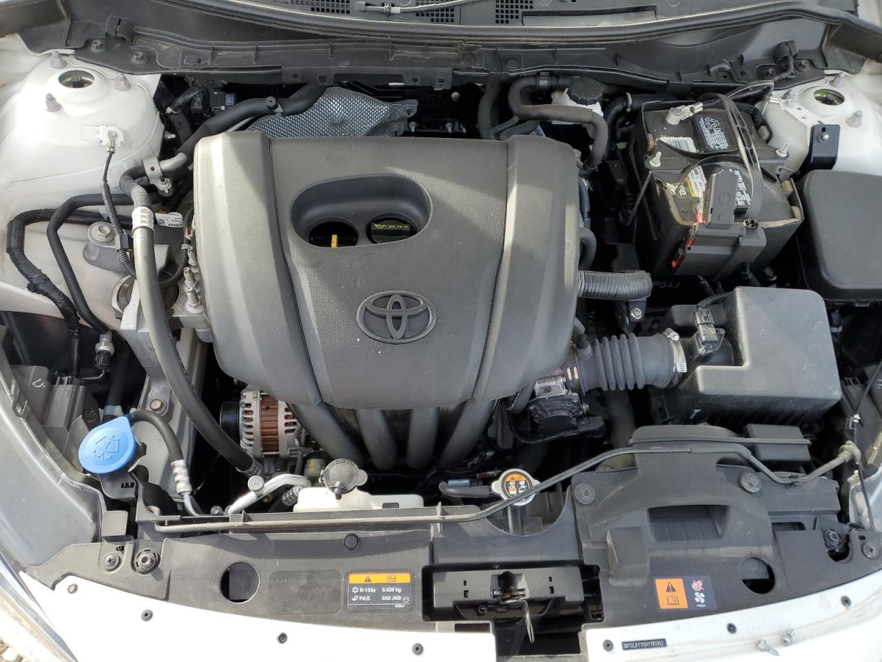 2017 TOYOTA YARIS