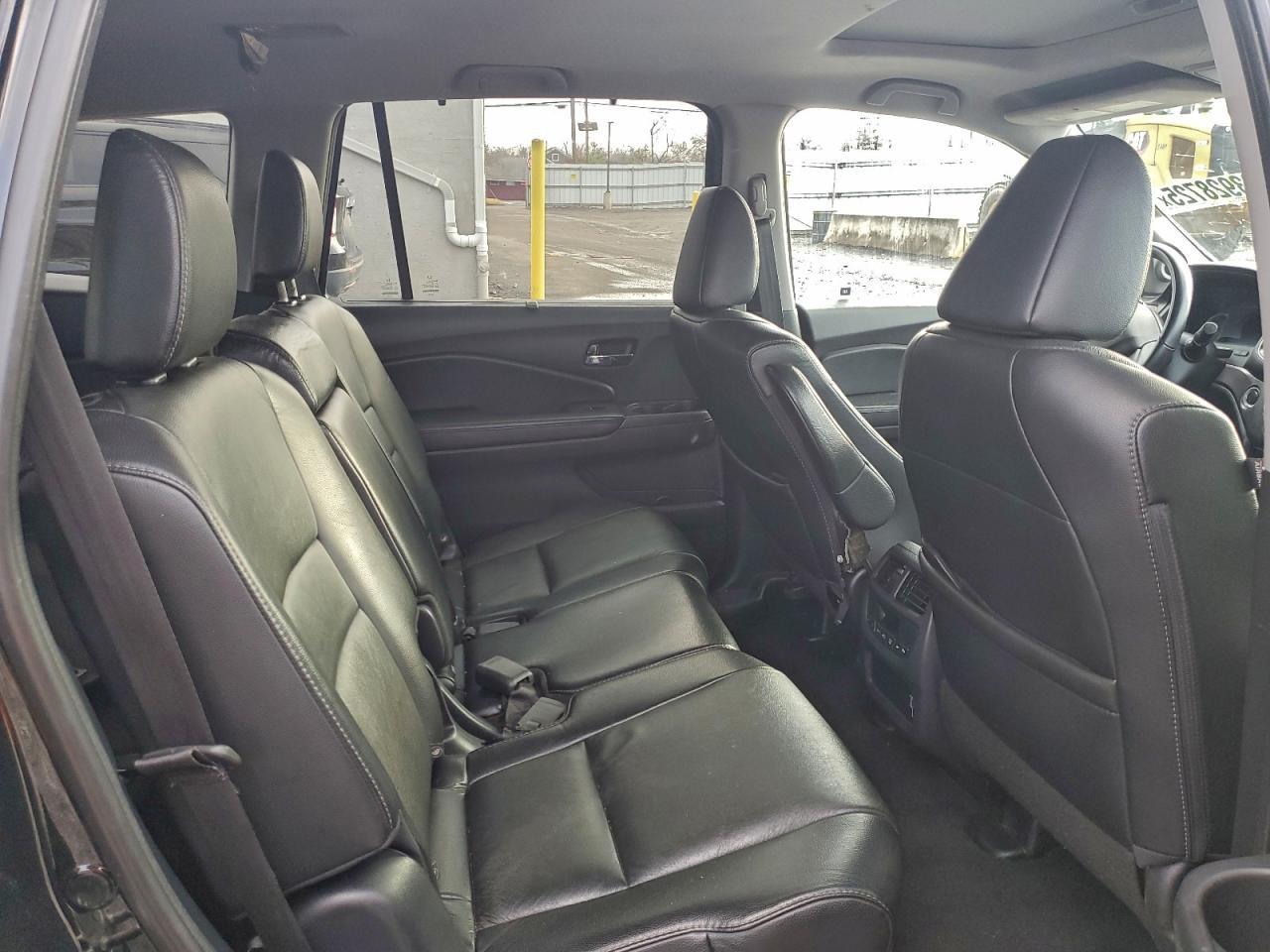 2020 HONDA PILOT