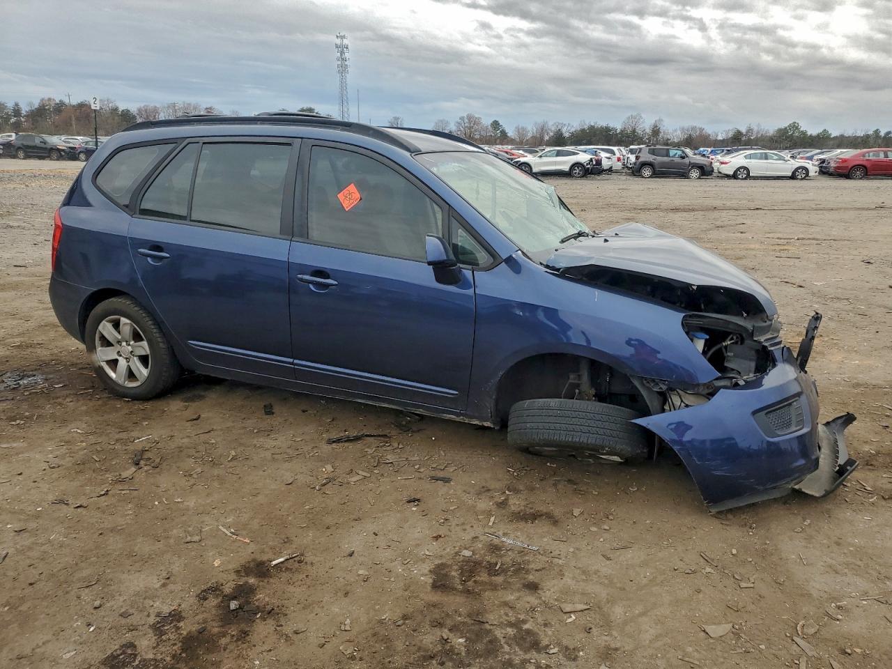 2008 KIA RONDO
