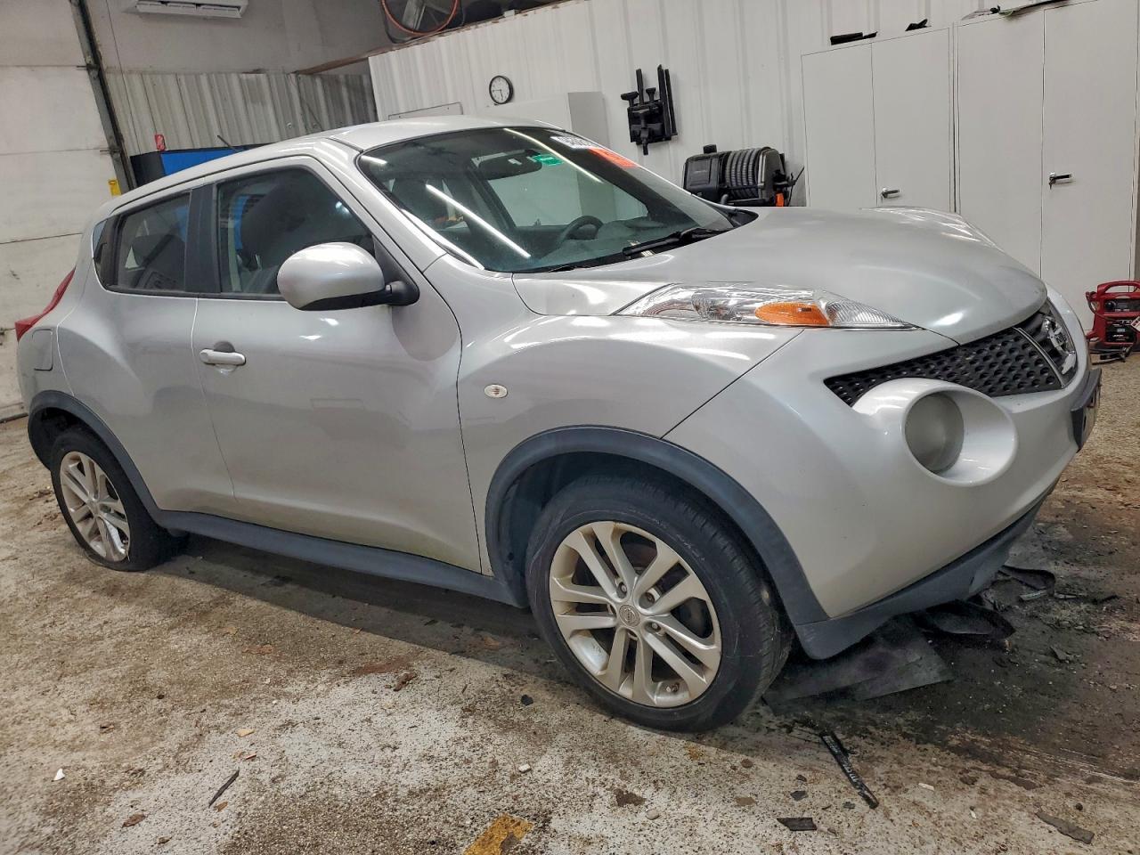 2013 NISSAN Juke