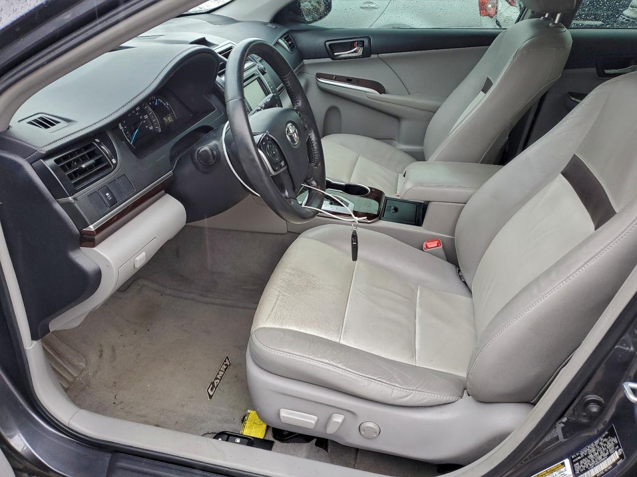 2012 TOYOTA CAMRY