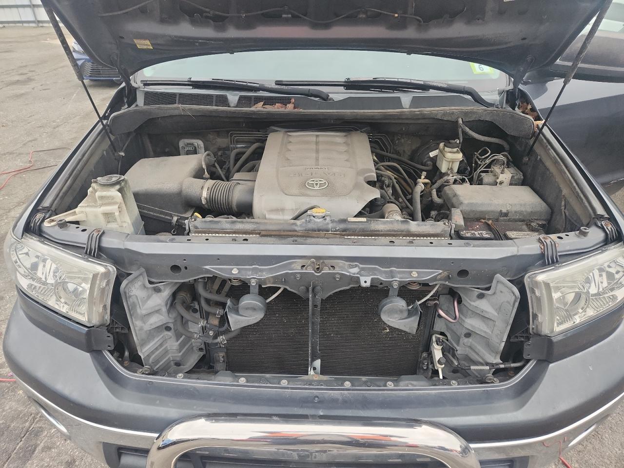 2010 TOYOTA TUNDRA