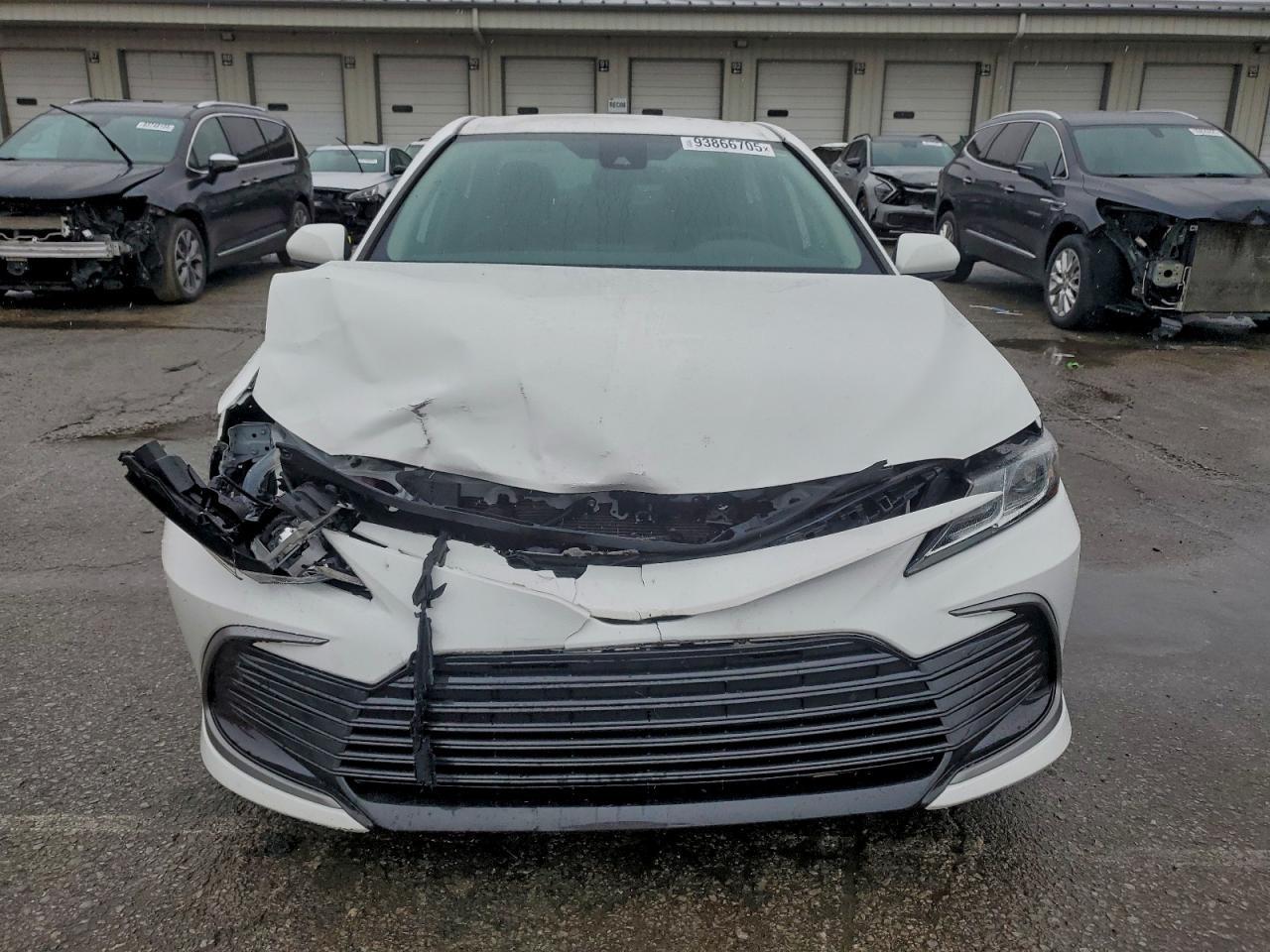 2024 TOYOTA CAMRY