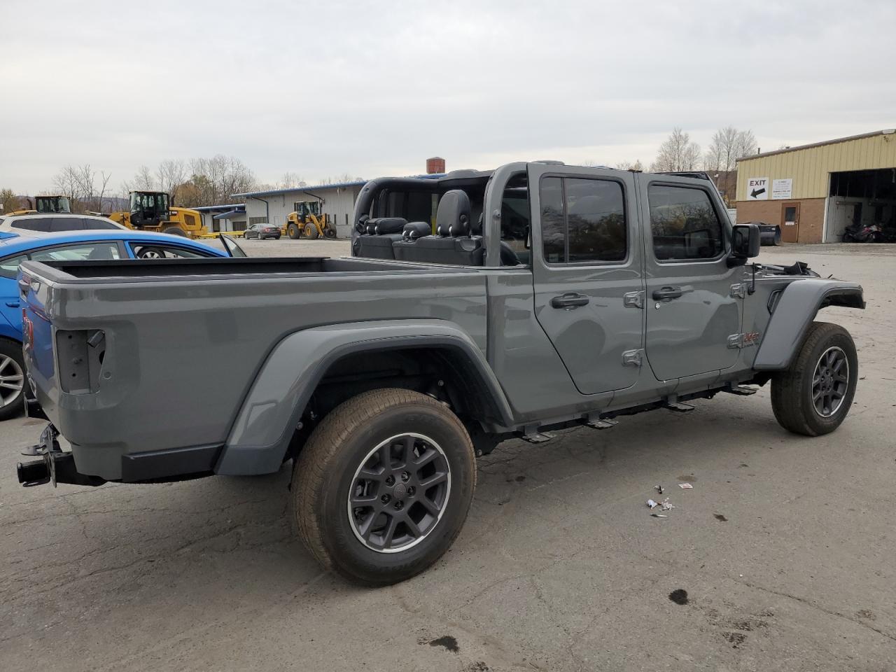 2021 JEEP Gladiator