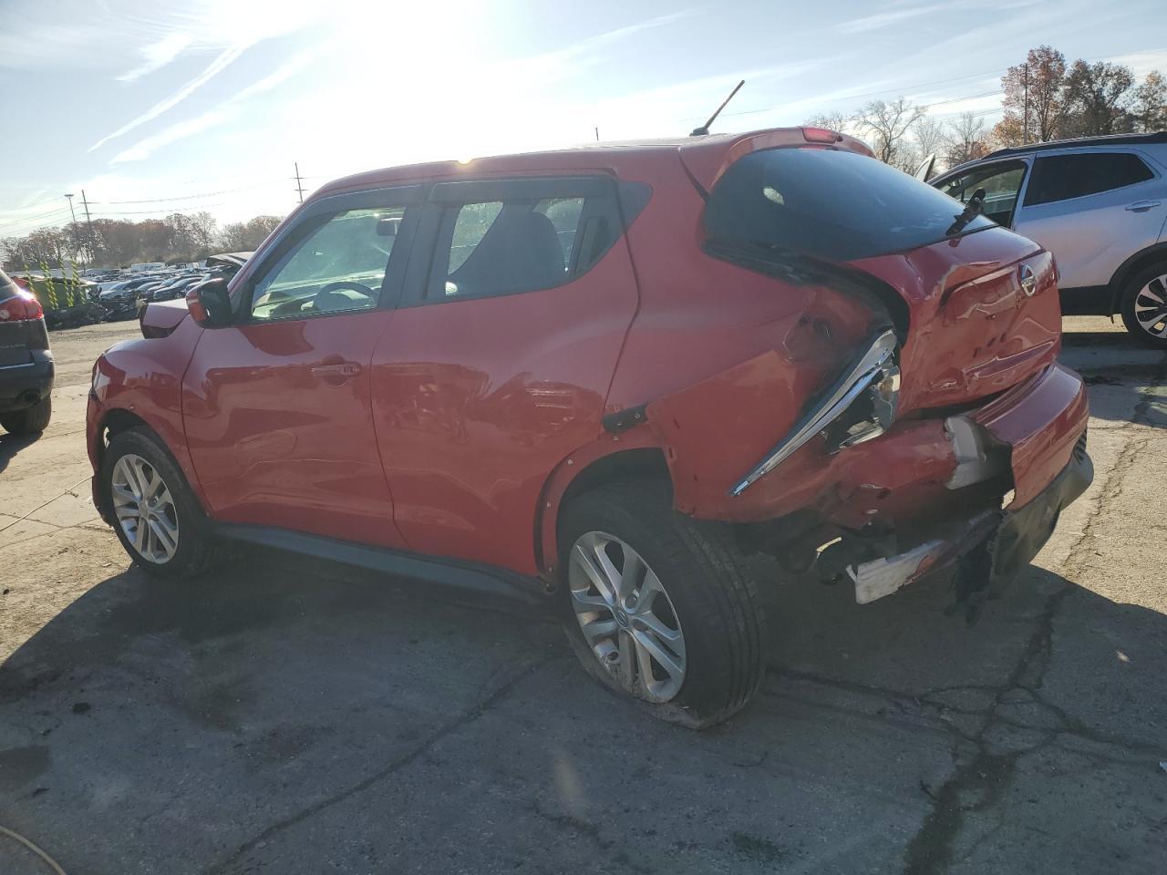 2016 NISSAN Juke