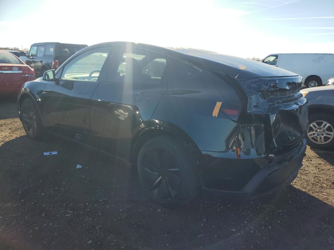 2026 TESLA MODEL Y