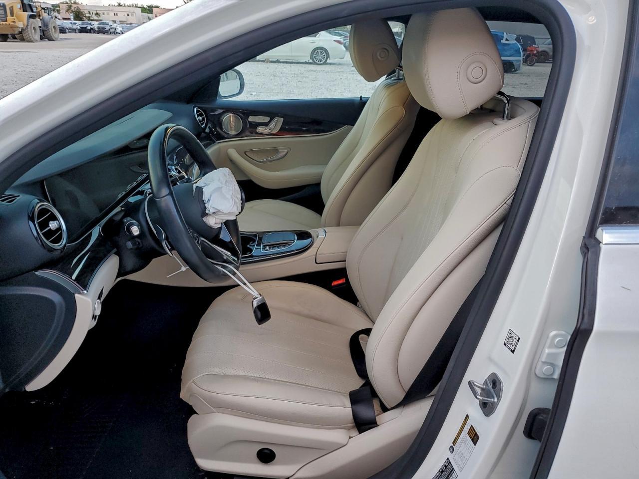 2021 MERCEDES-BENZ E-Class