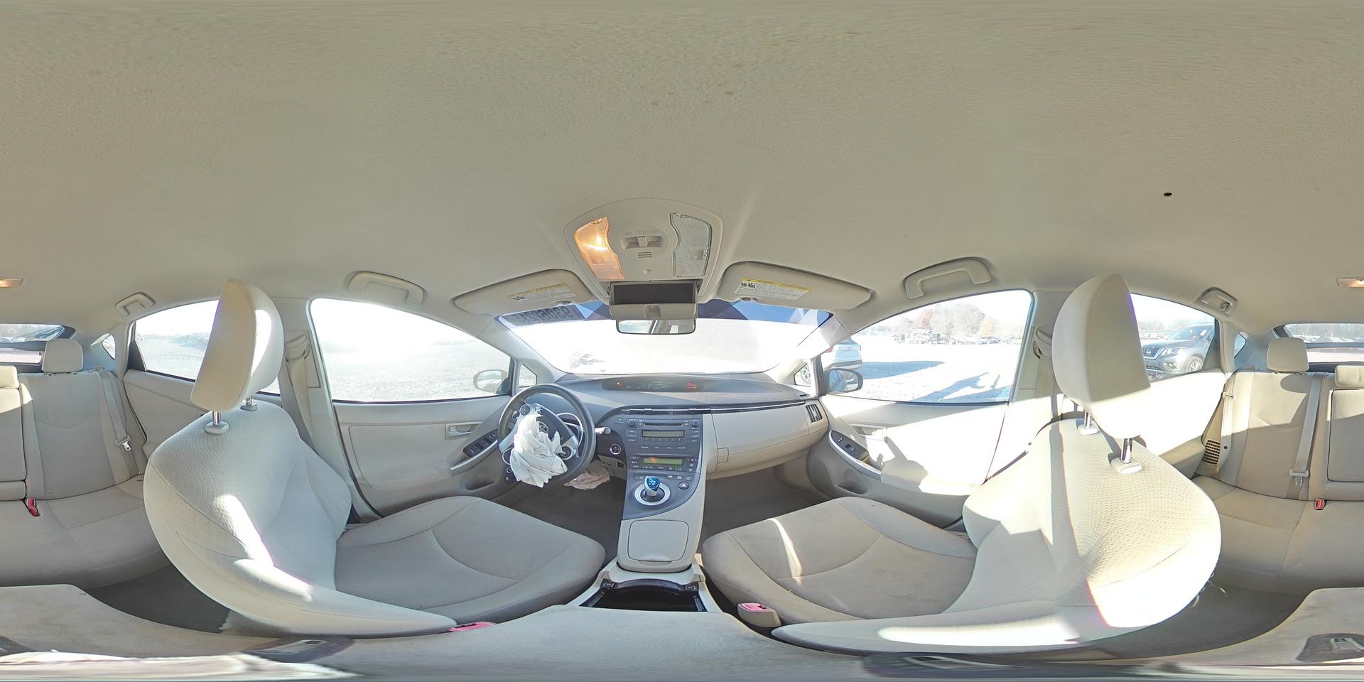2011 TOYOTA PRIUS