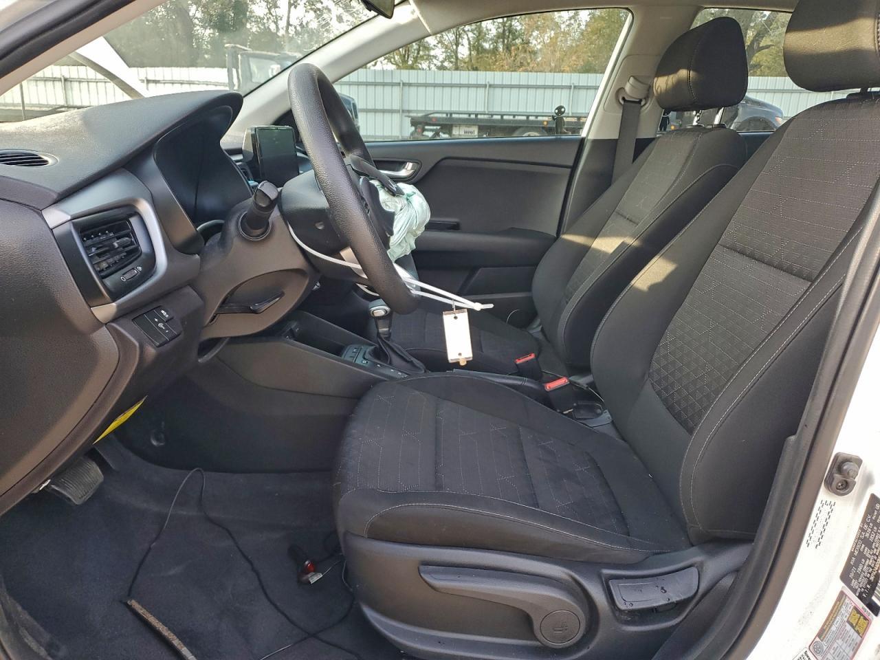 2022 KIA RIO