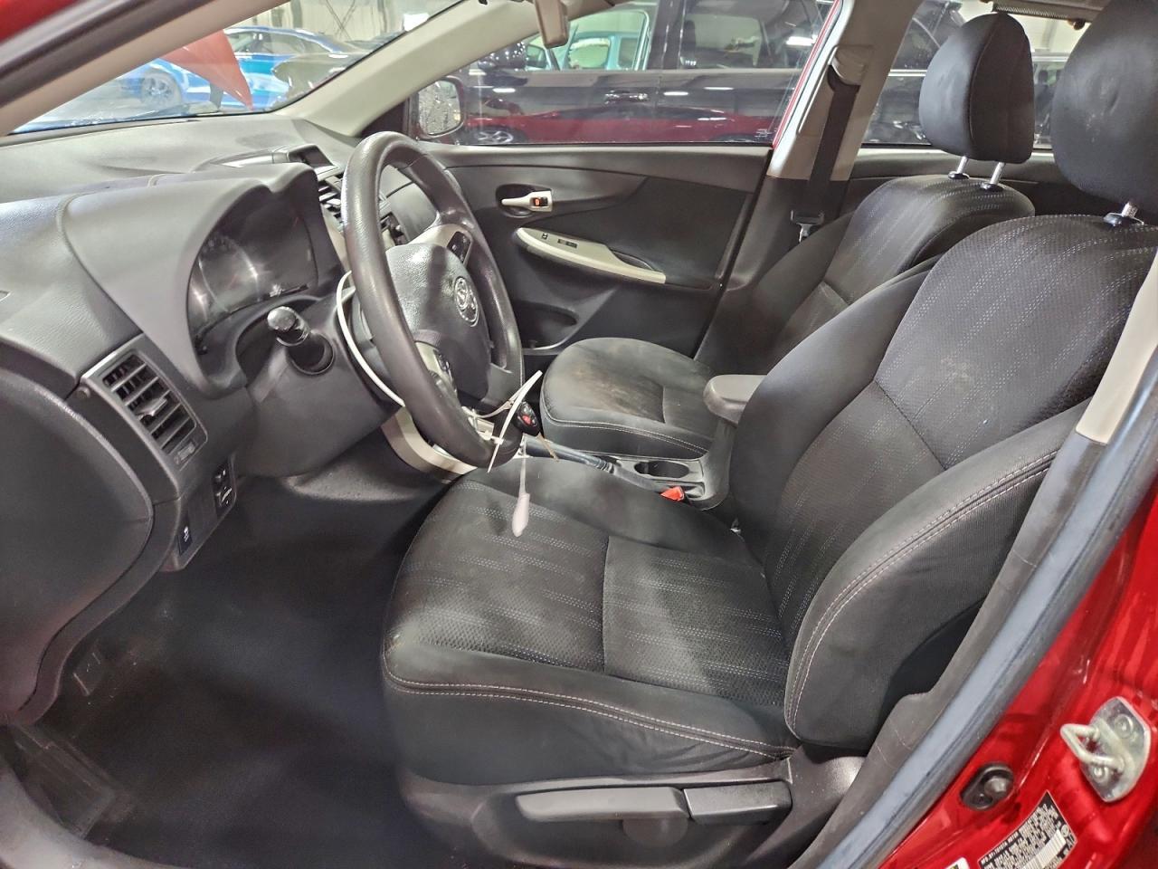 2013 TOYOTA COROLLA