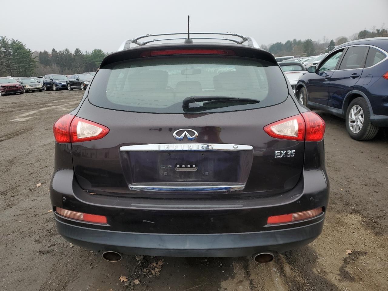 2010 INFINITI EX35