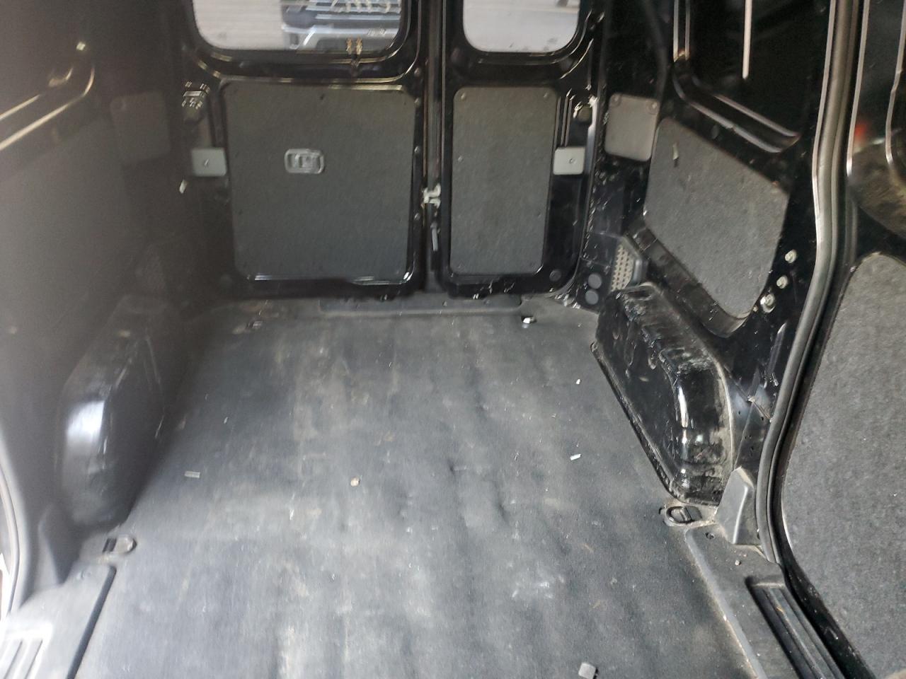 2017 NISSAN NV 200