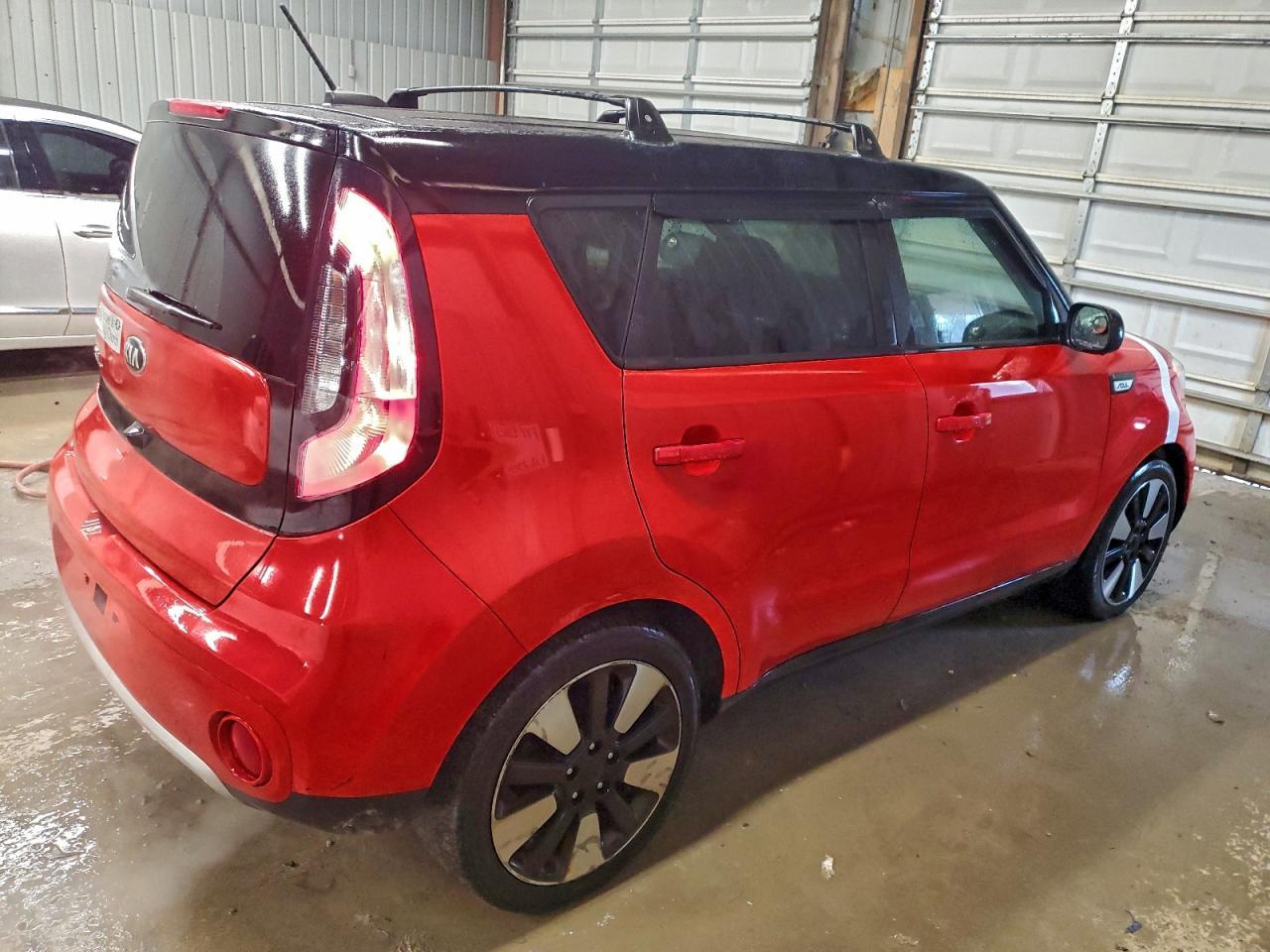 2018 KIA SOUL