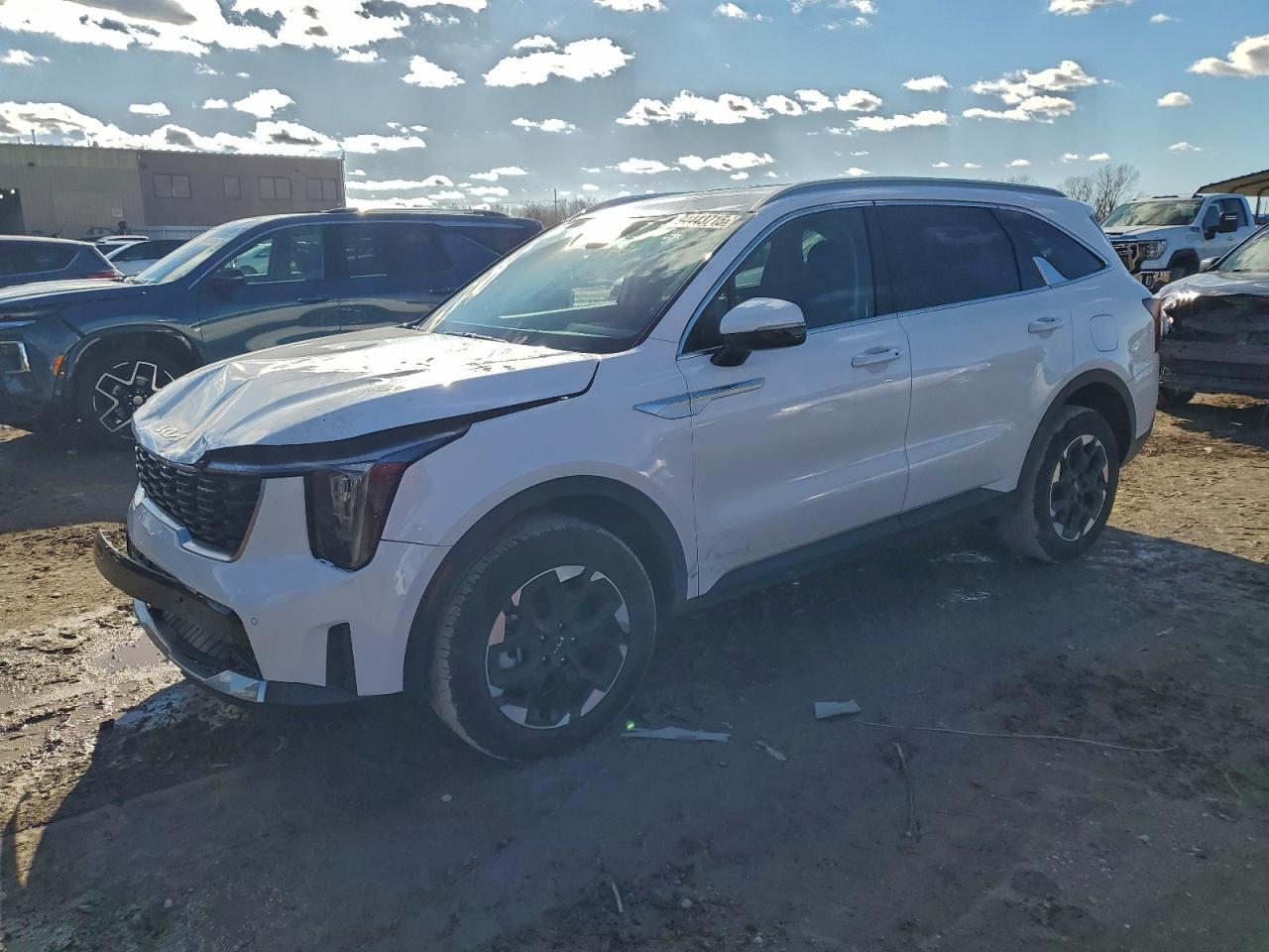 2025 KIA SORENTO
