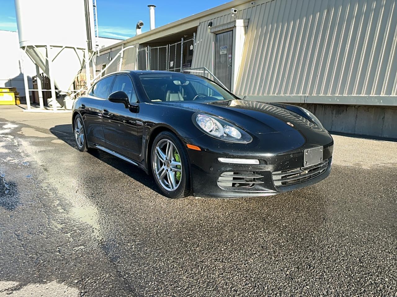 2014 PORSCHE Panamera
