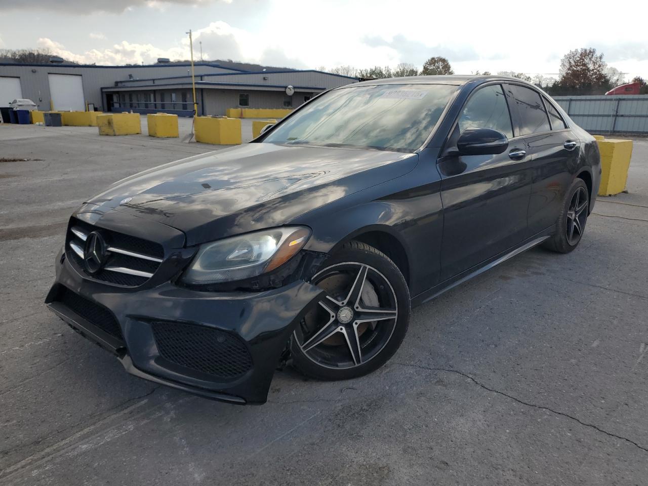 2016 MERCEDES-BENZ C-CLASS