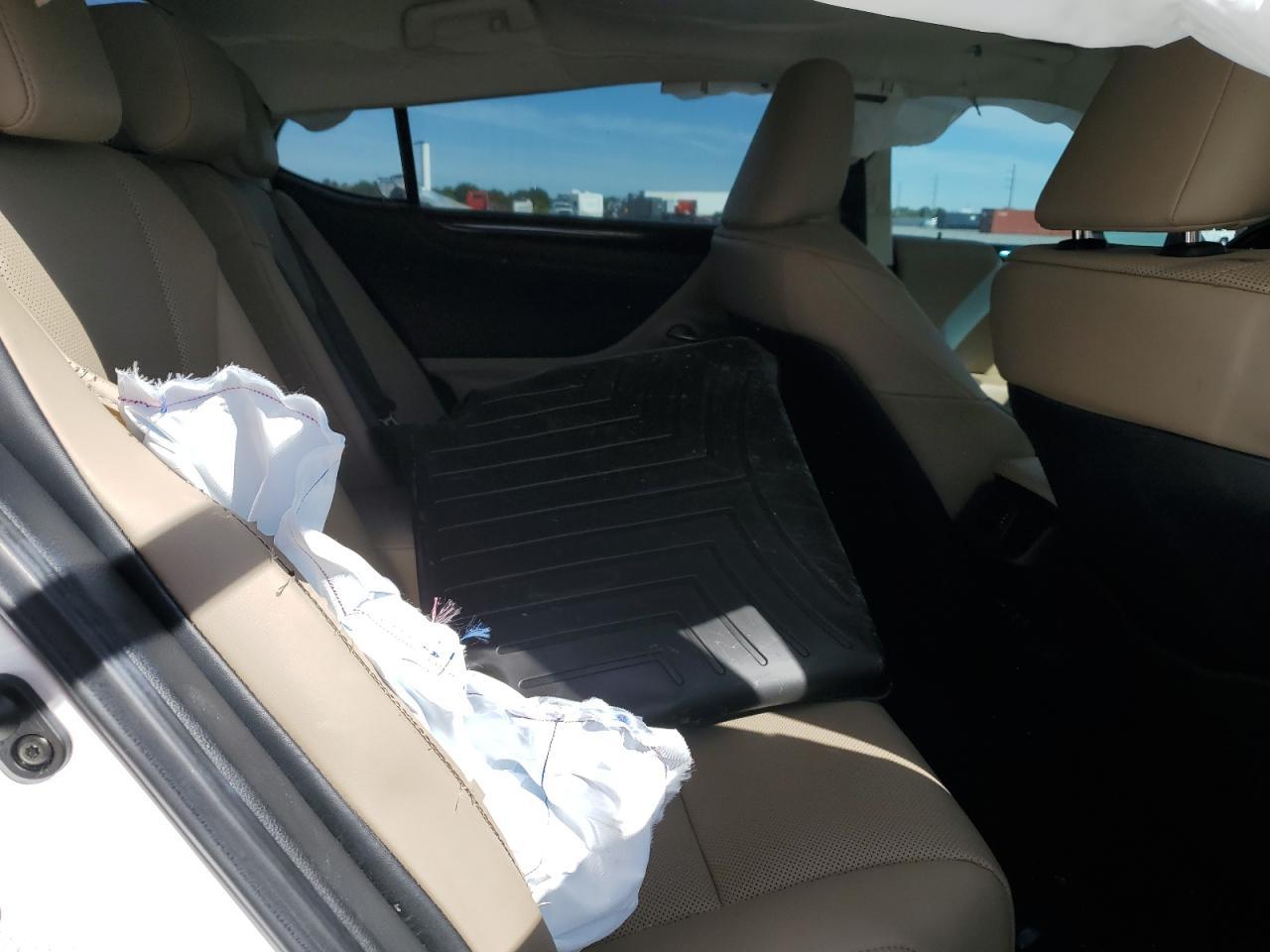 2019 LEXUS ES 350