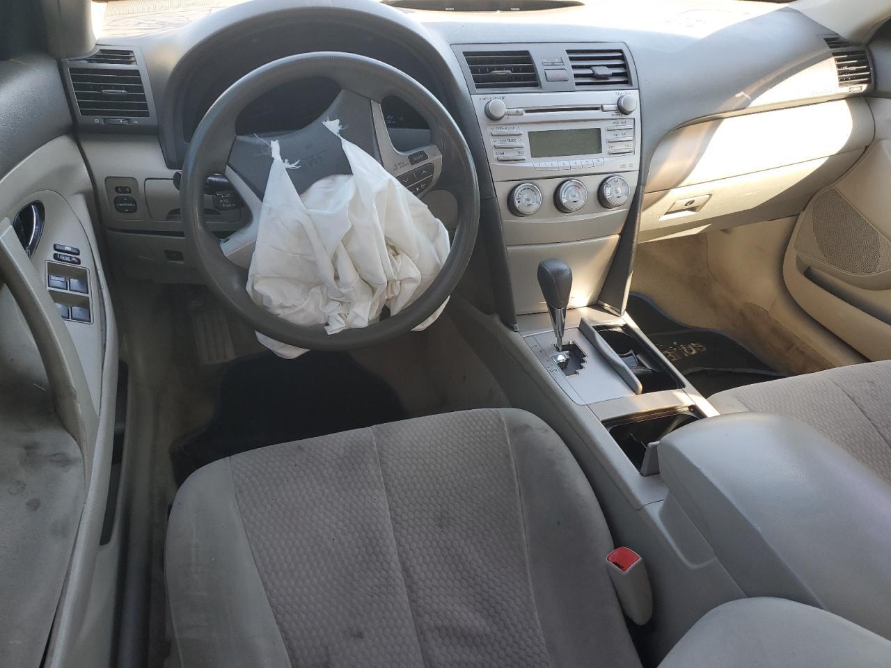 2011 TOYOTA CAMRY