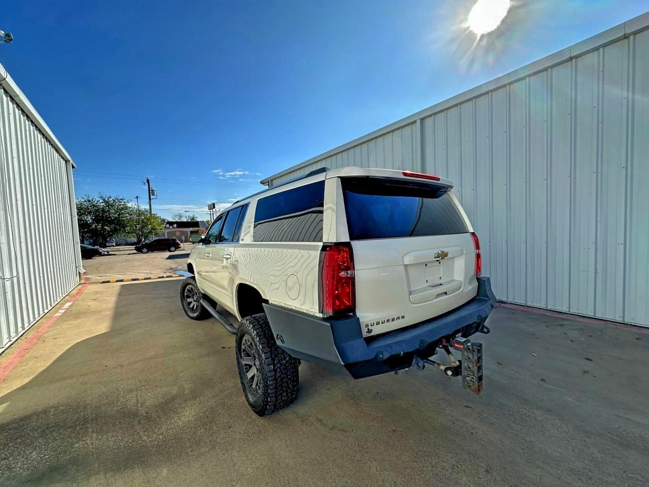 2015 CHEVROLET Suburban