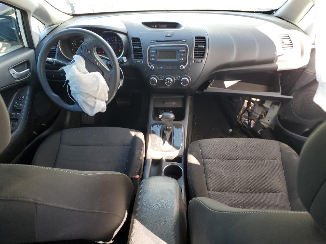 2017 KIA FORTE