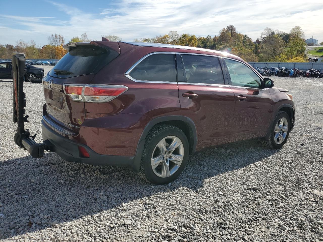 2014 TOYOTA HIGHLANDER
