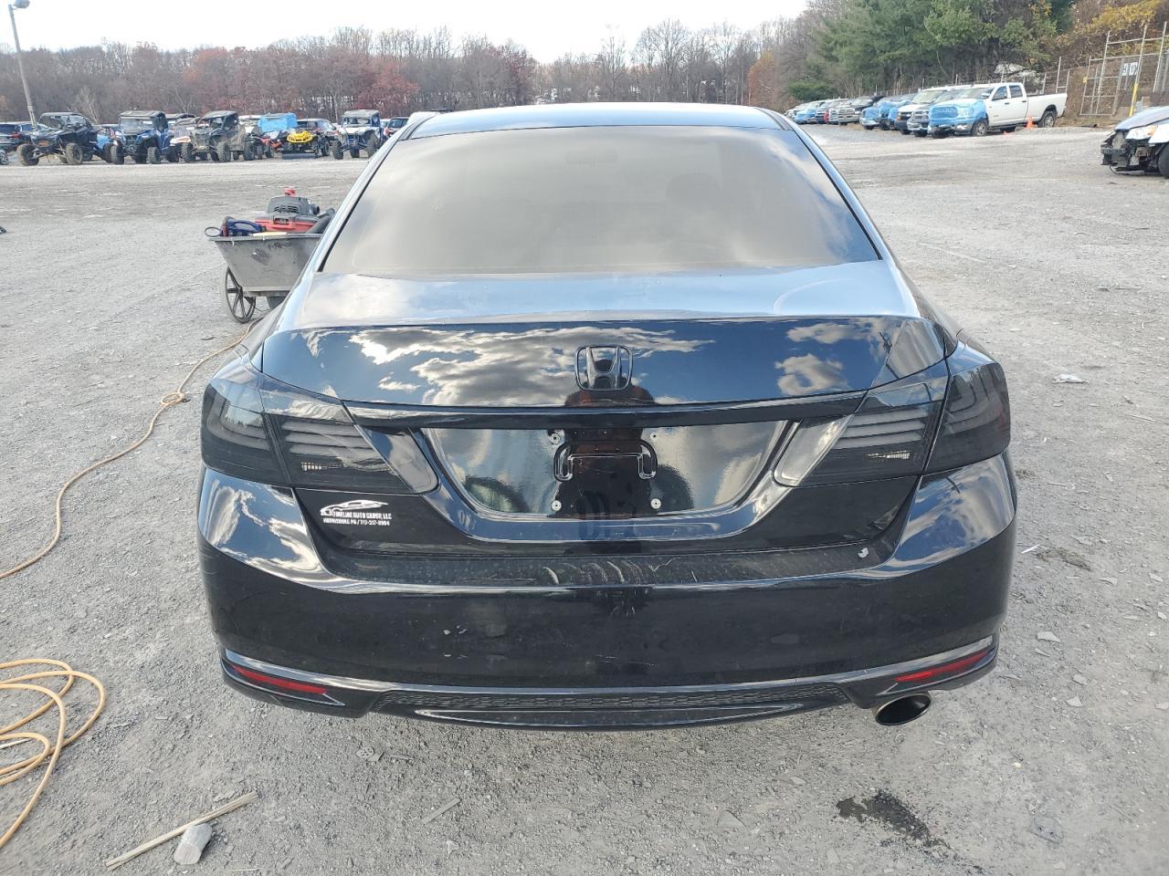 2017 HONDA ACCORD
