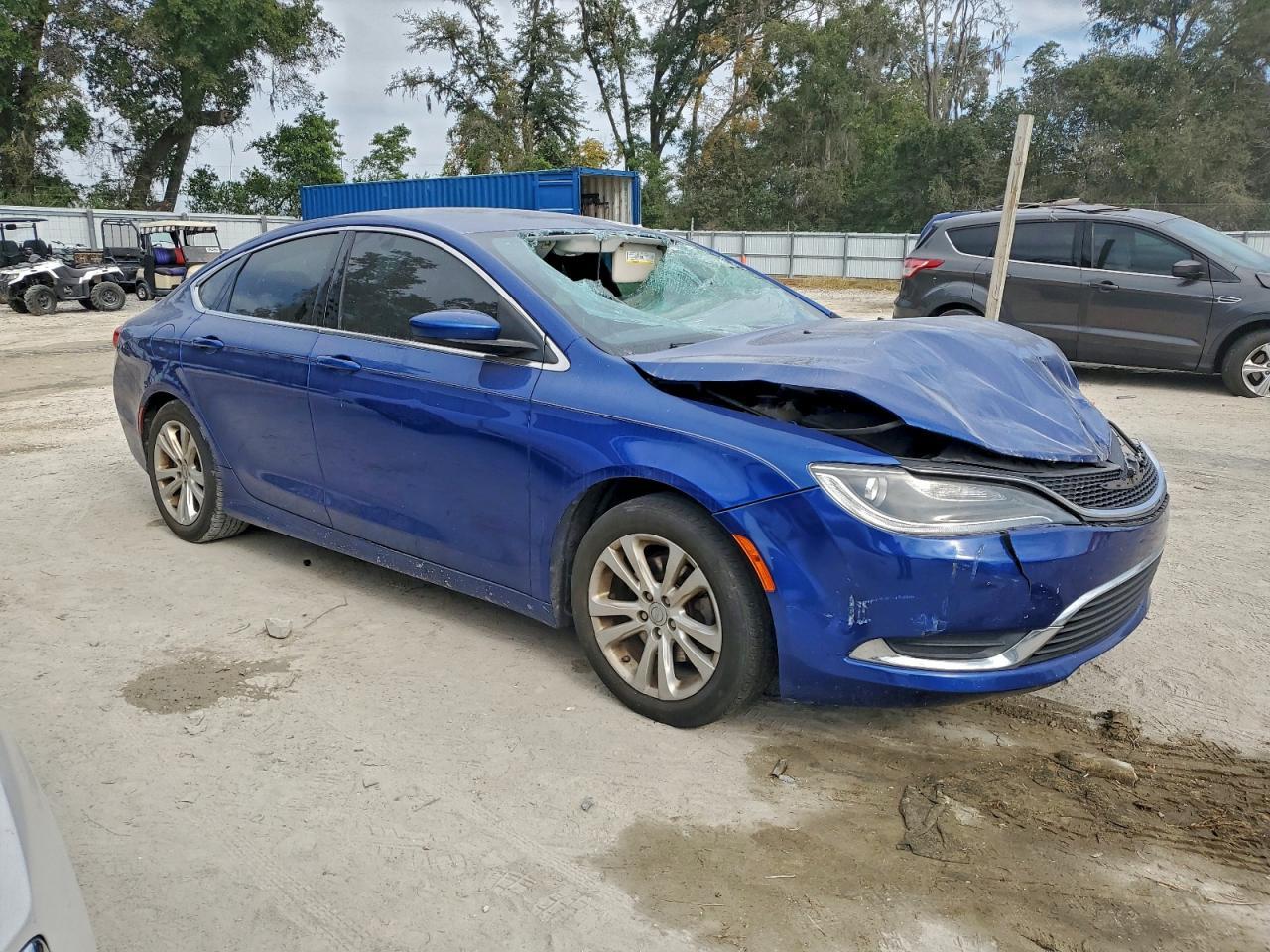 2015 CHRYSLER 200