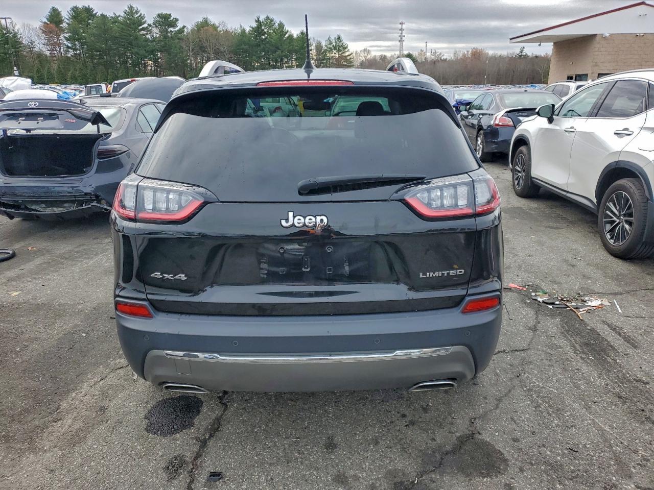 2019 JEEP CHEROKEE