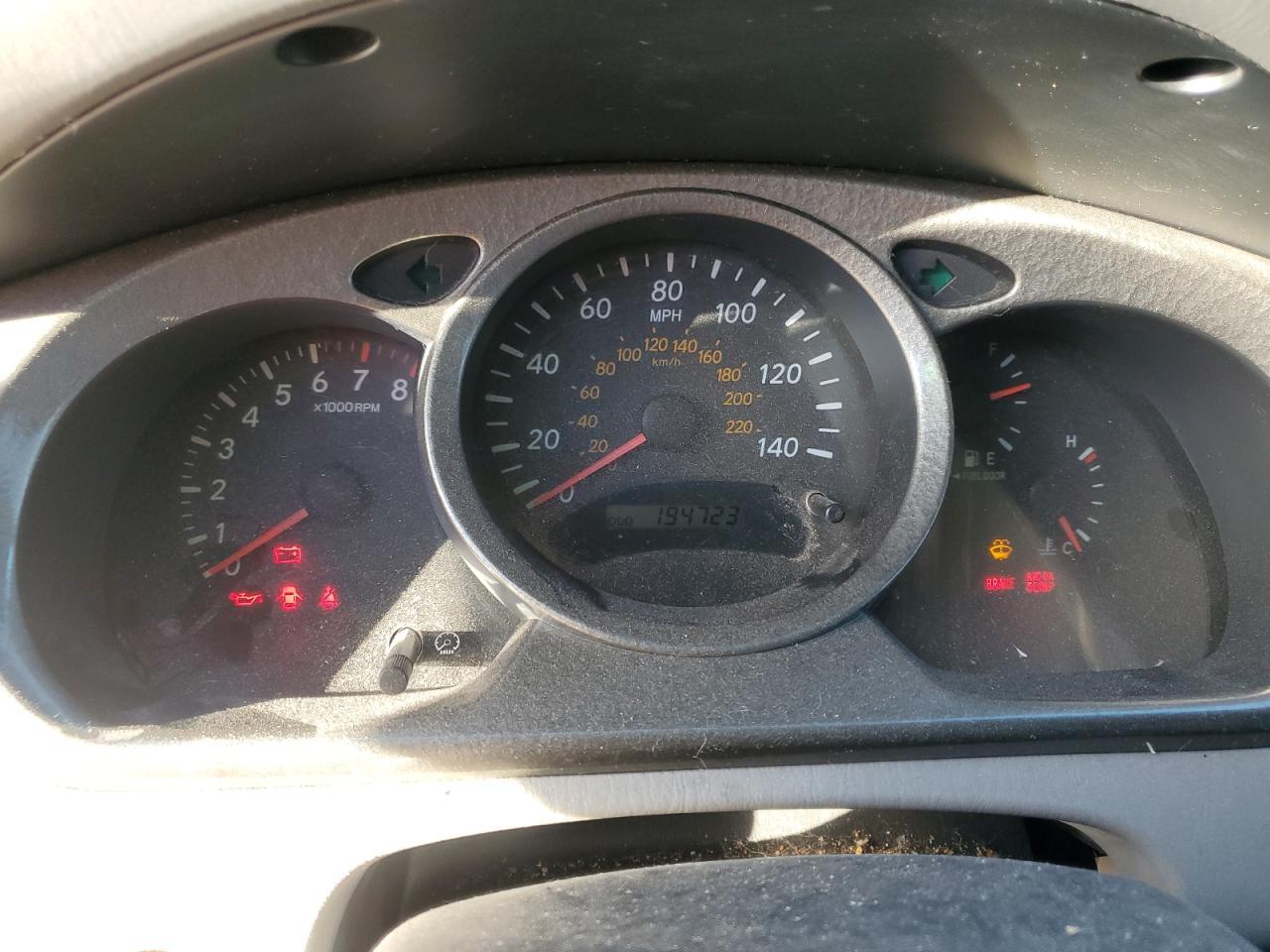 2003 TOYOTA HIGHLANDER