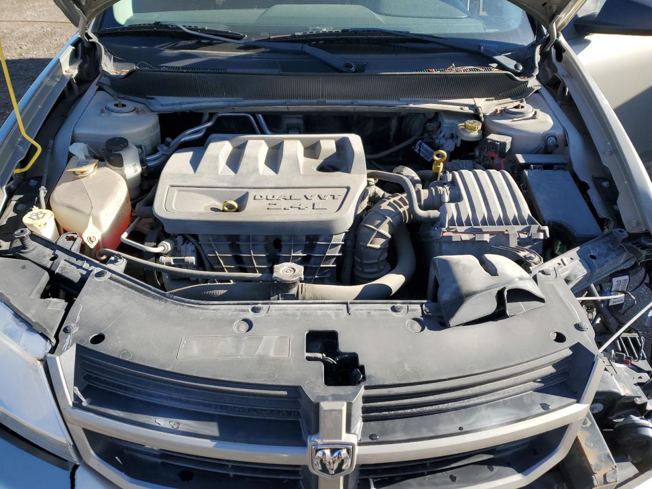 2009 DODGE Avenger