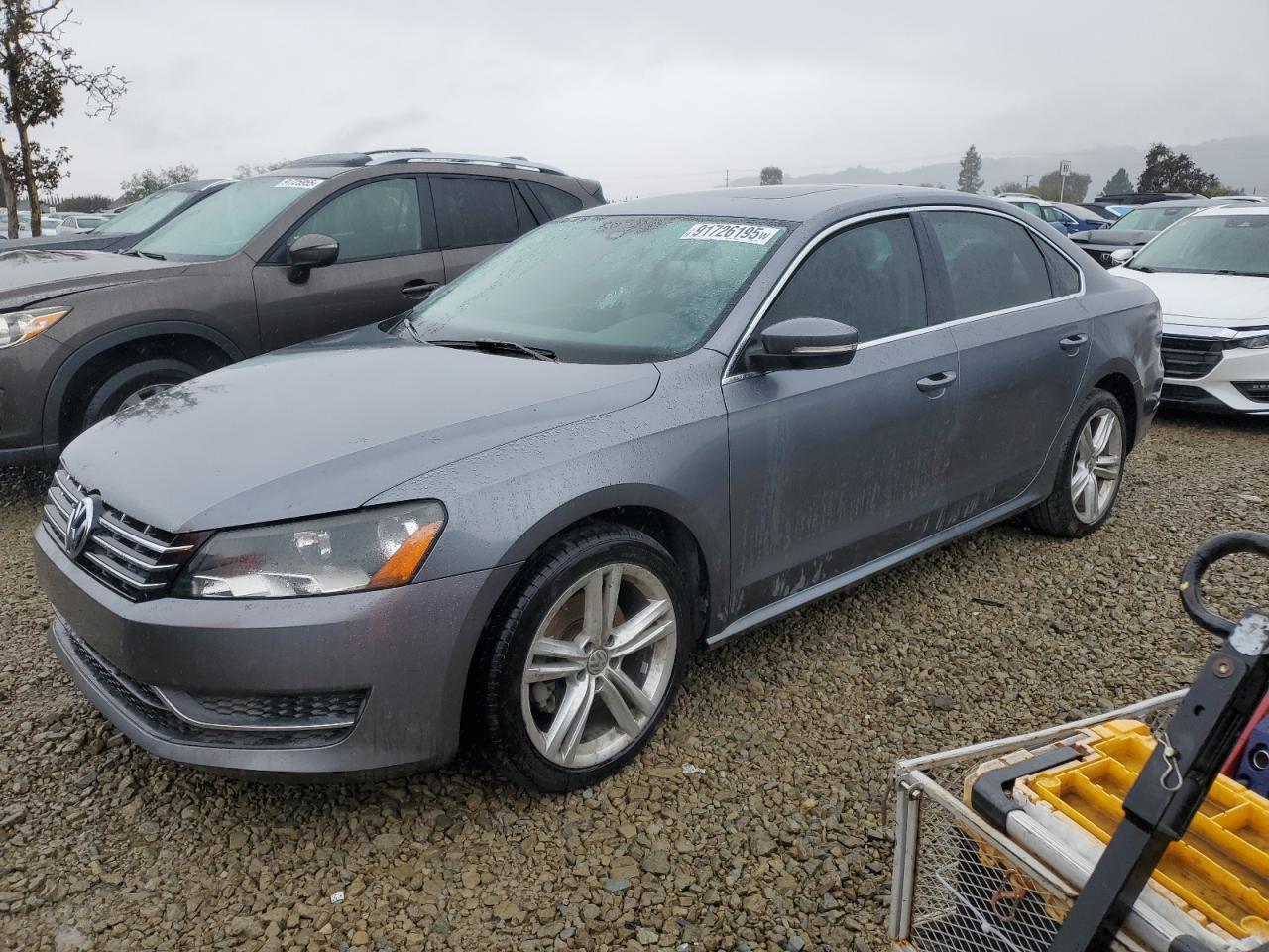 2014 VOLKSWAGEN Passat