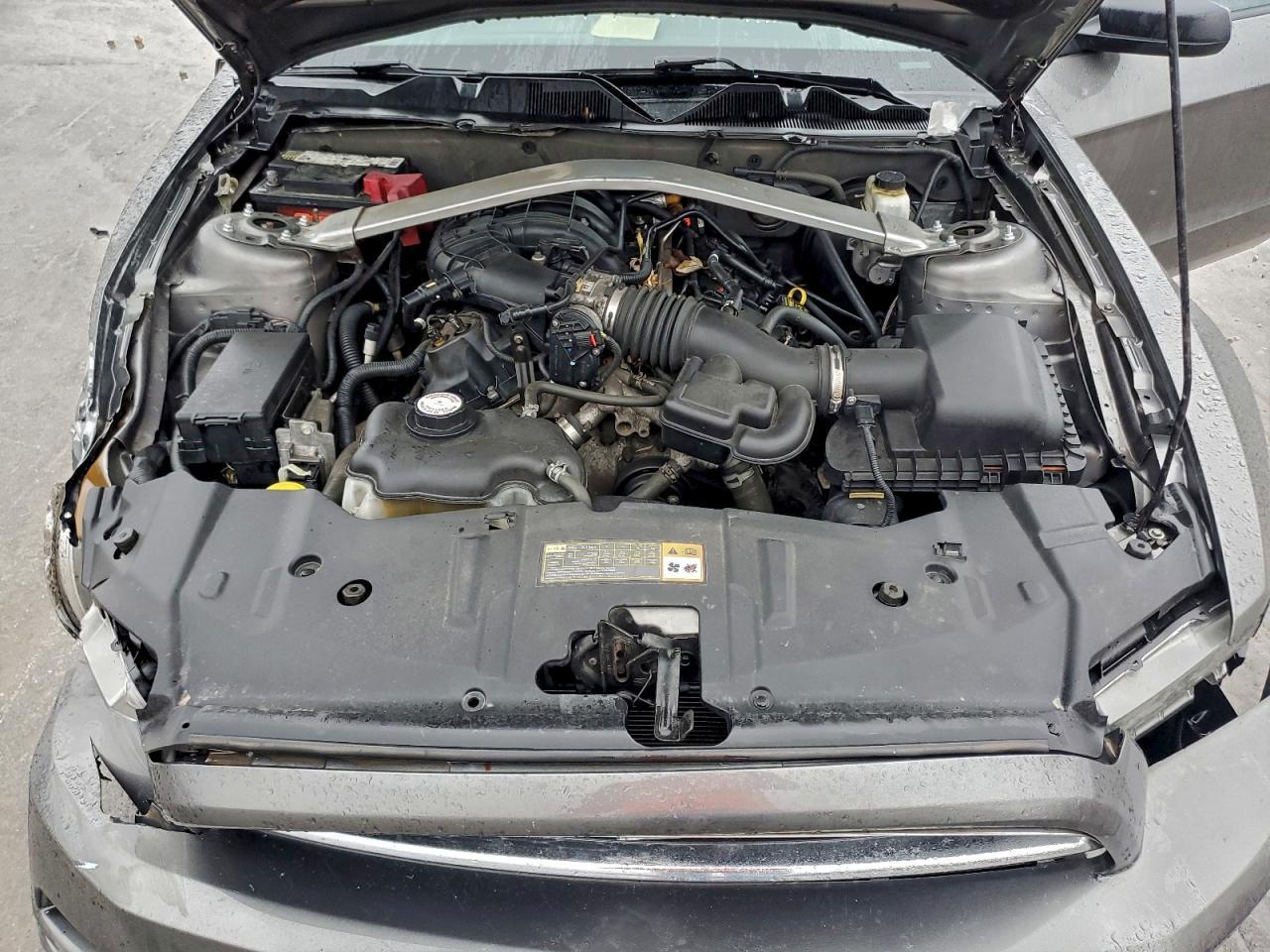 2013 FORD MUSTANG