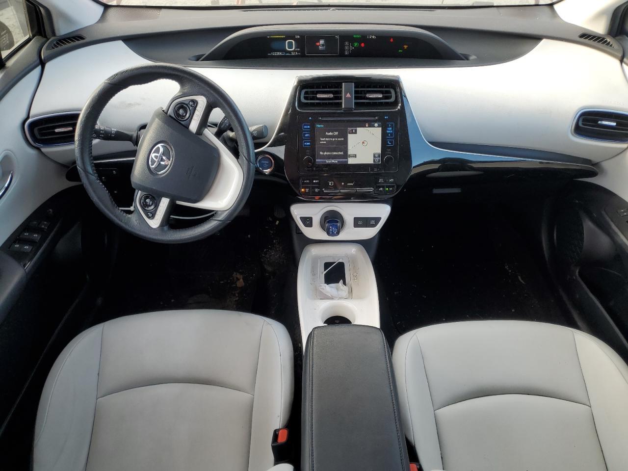 2016 TOYOTA PRIUS