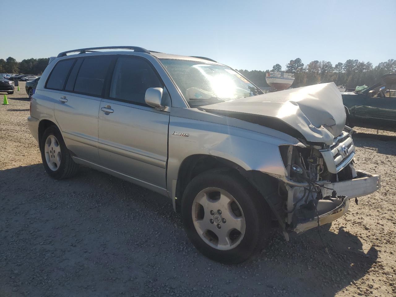 2005 TOYOTA HIGHLANDER