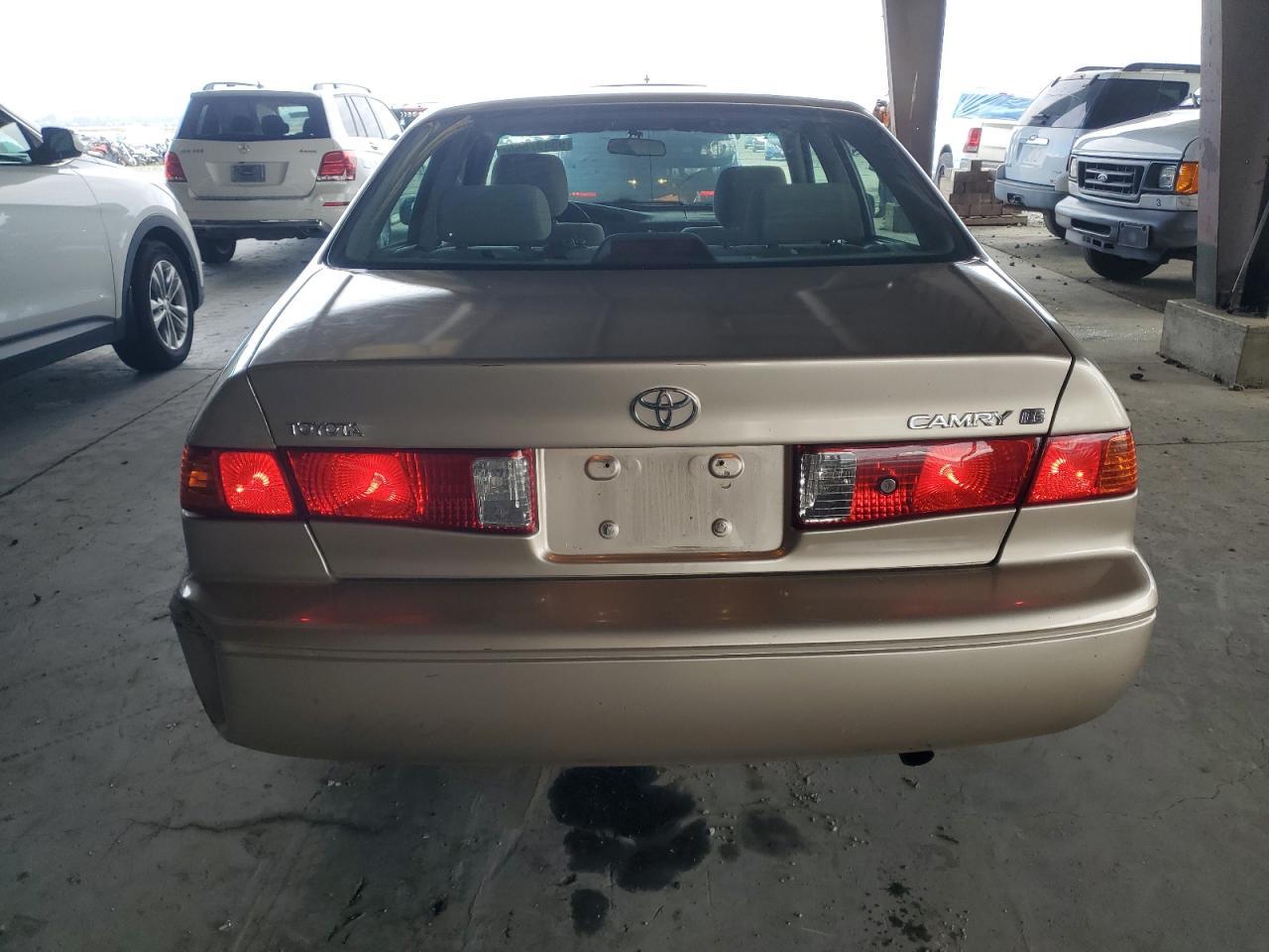 2001 TOYOTA CAMRY