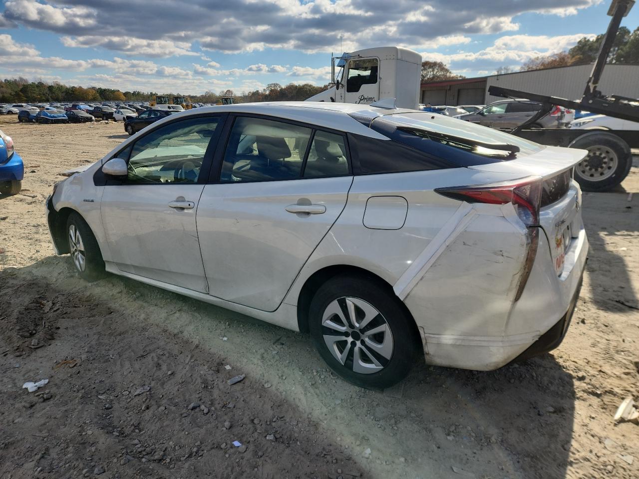 2017 TOYOTA PRIUS