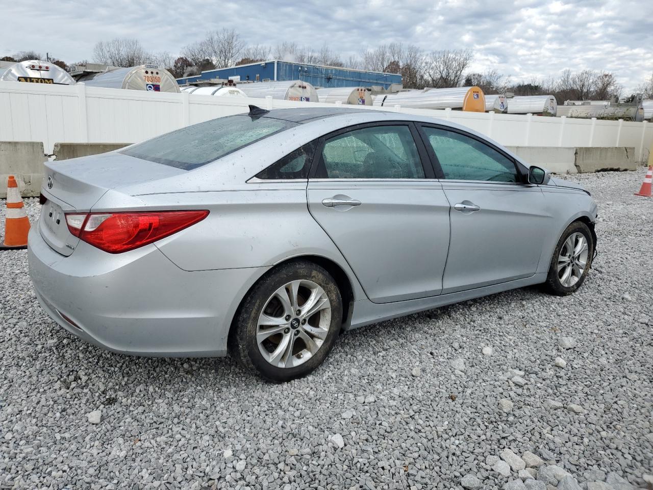 2013 HYUNDAI SONATA