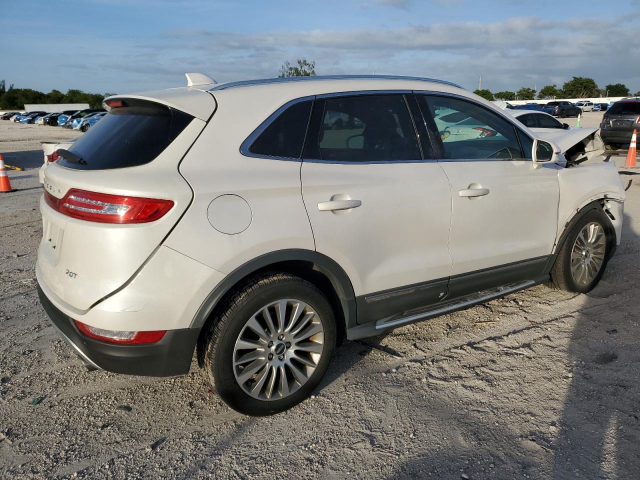 2017 LINCOLN MKC