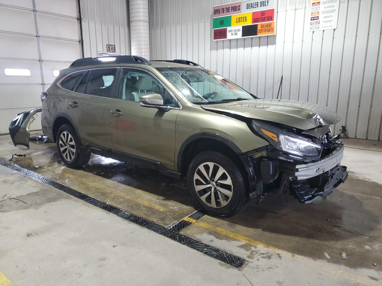 2021 SUBARU Outback