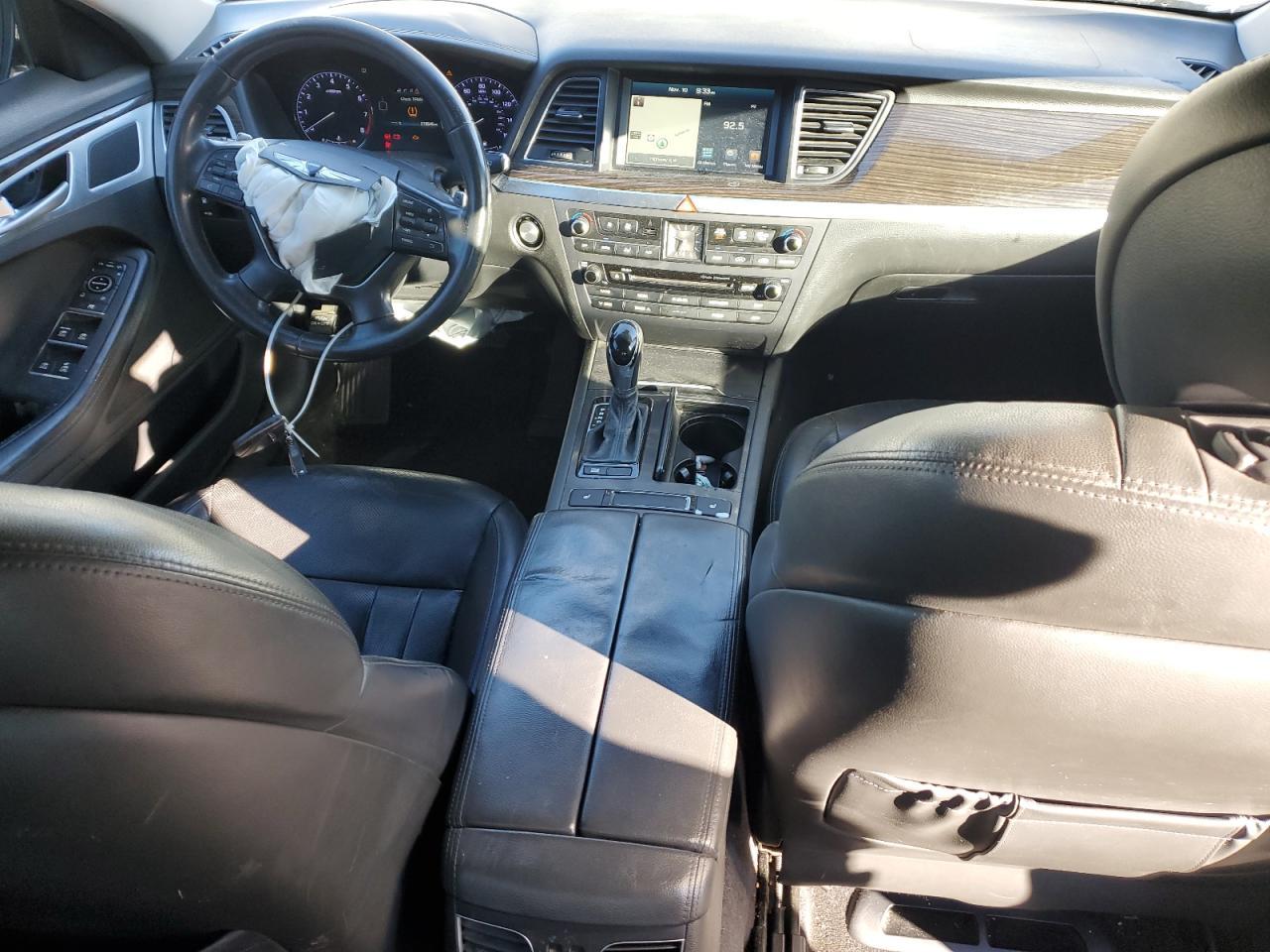 2016 HYUNDAI GENESIS