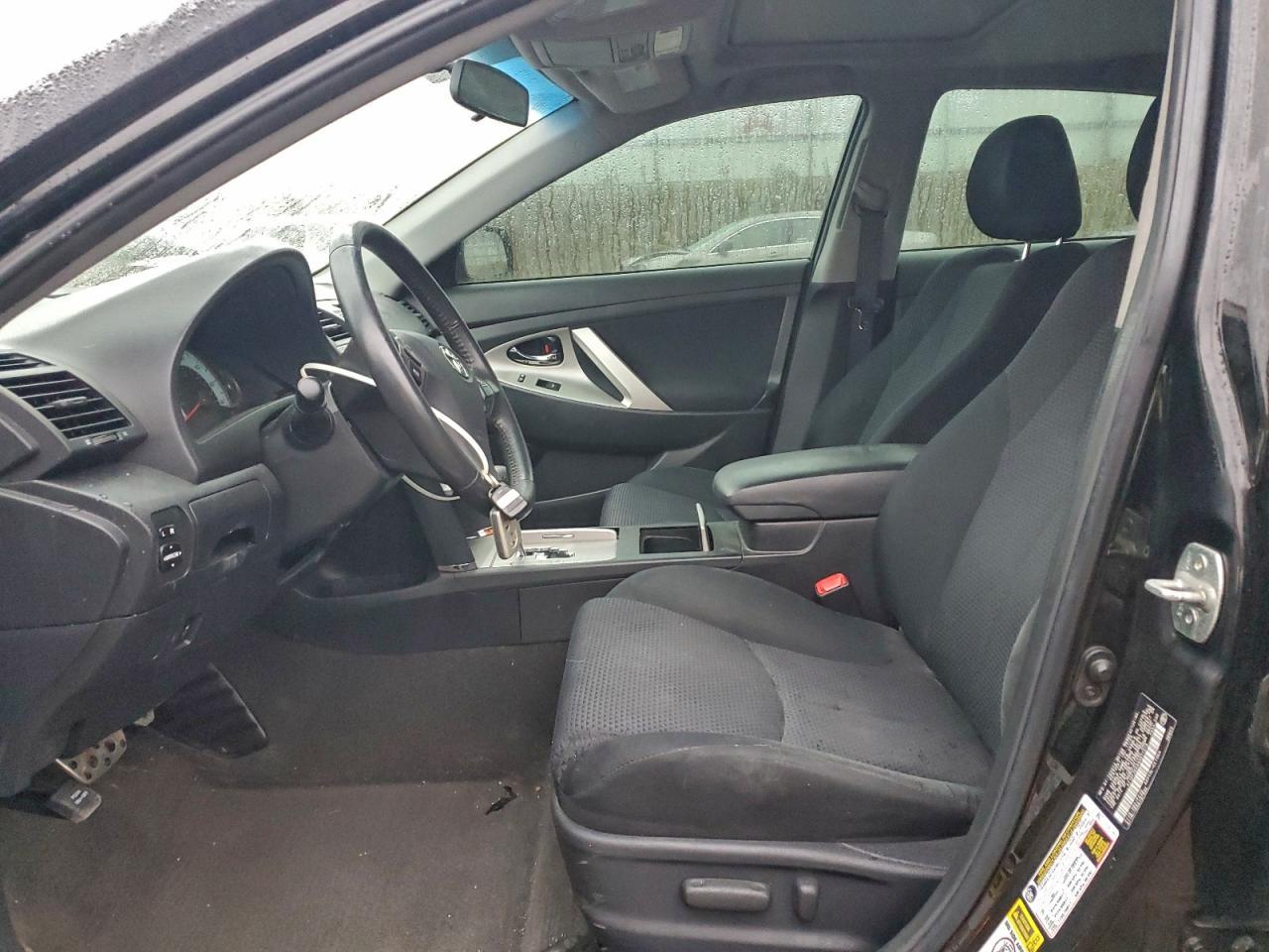 2010 TOYOTA CAMRY