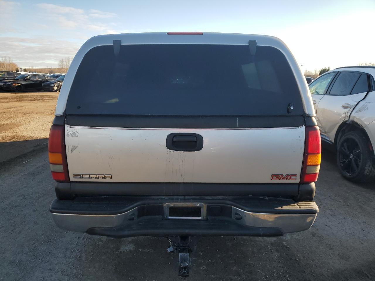 2004 GMC Sierra